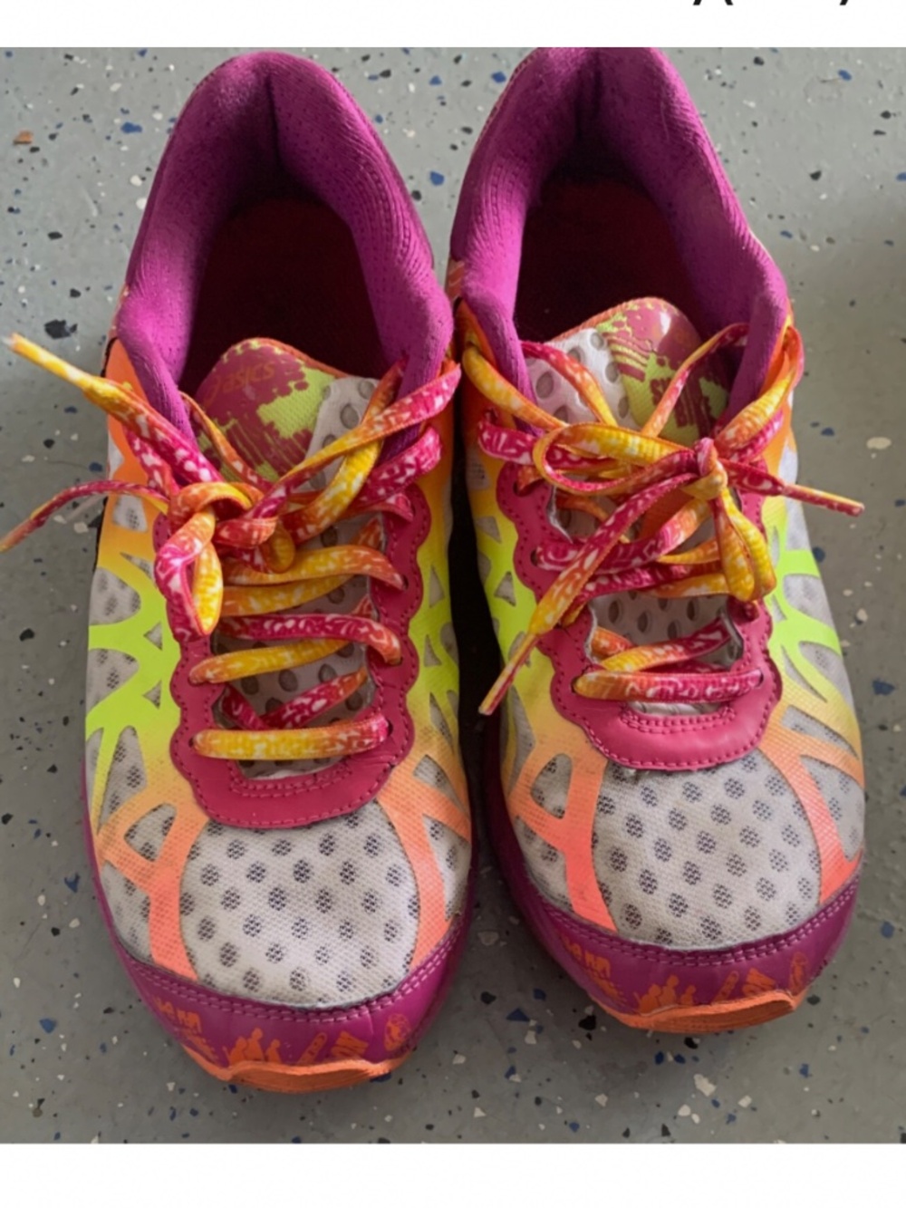 Oasics Gel Noosa Tri neon pink orange yellow Size 6